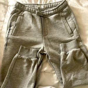 Zara sweats